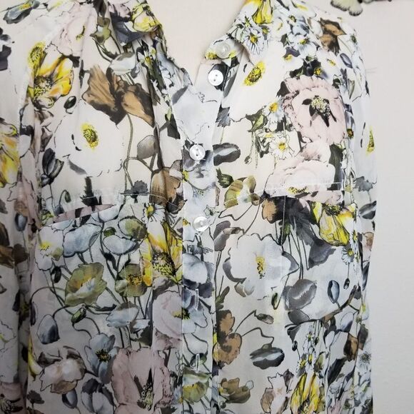 Jean's by Buffalo sheer floral long sleeve blouse - Picture 5 of 6